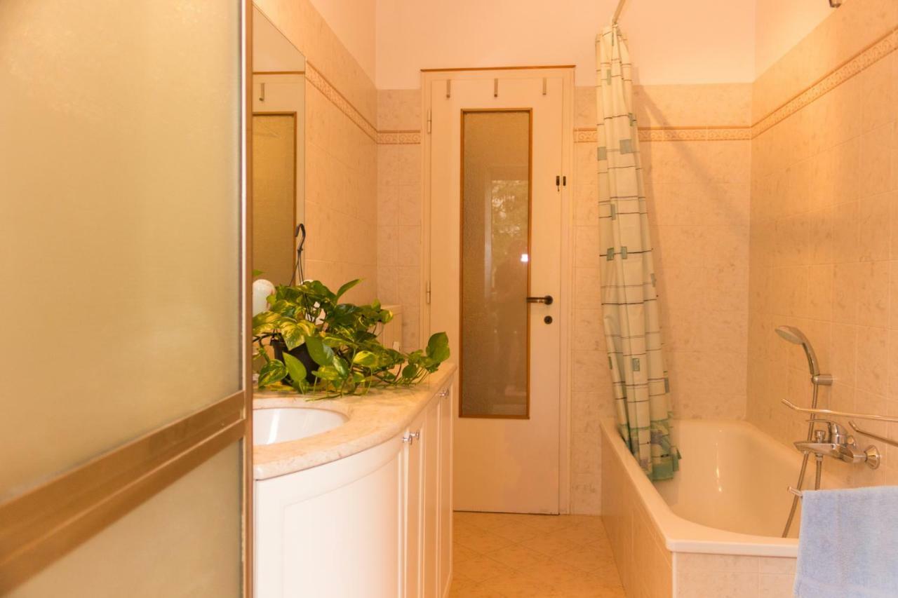 B&B Da Thais Un Piacevole Relax Trieste Eksteriør billede